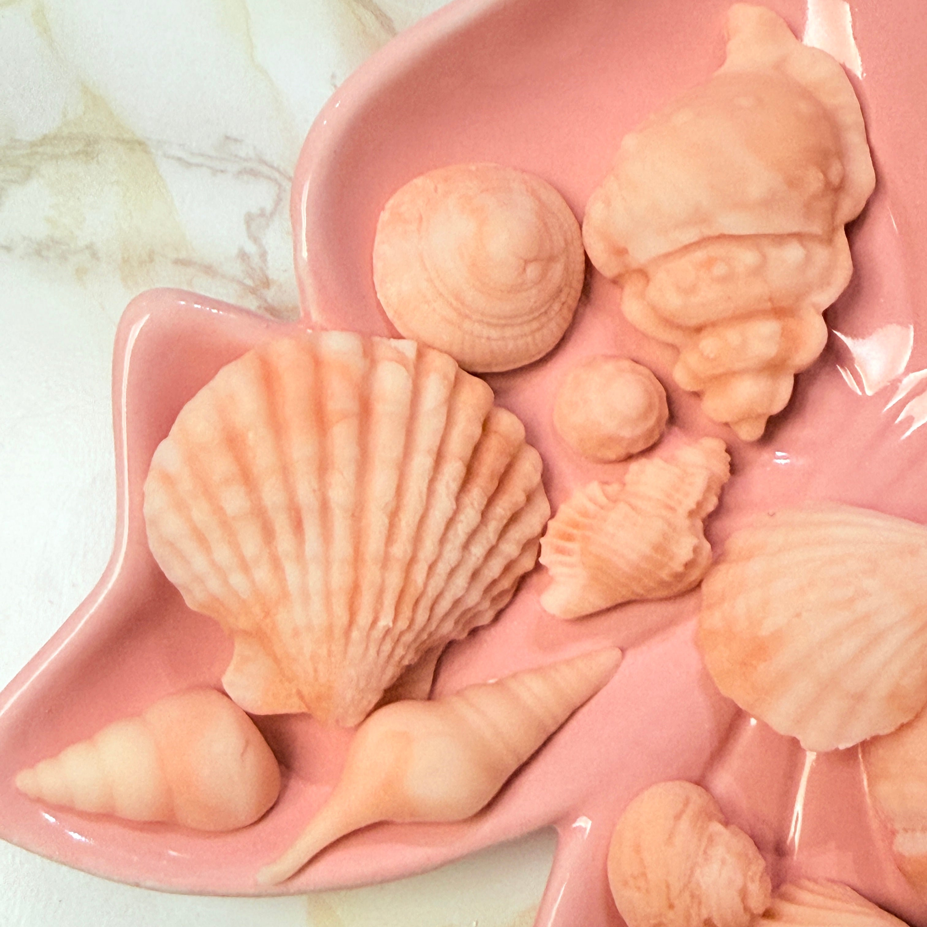 Rose Candies, 16 Pieces