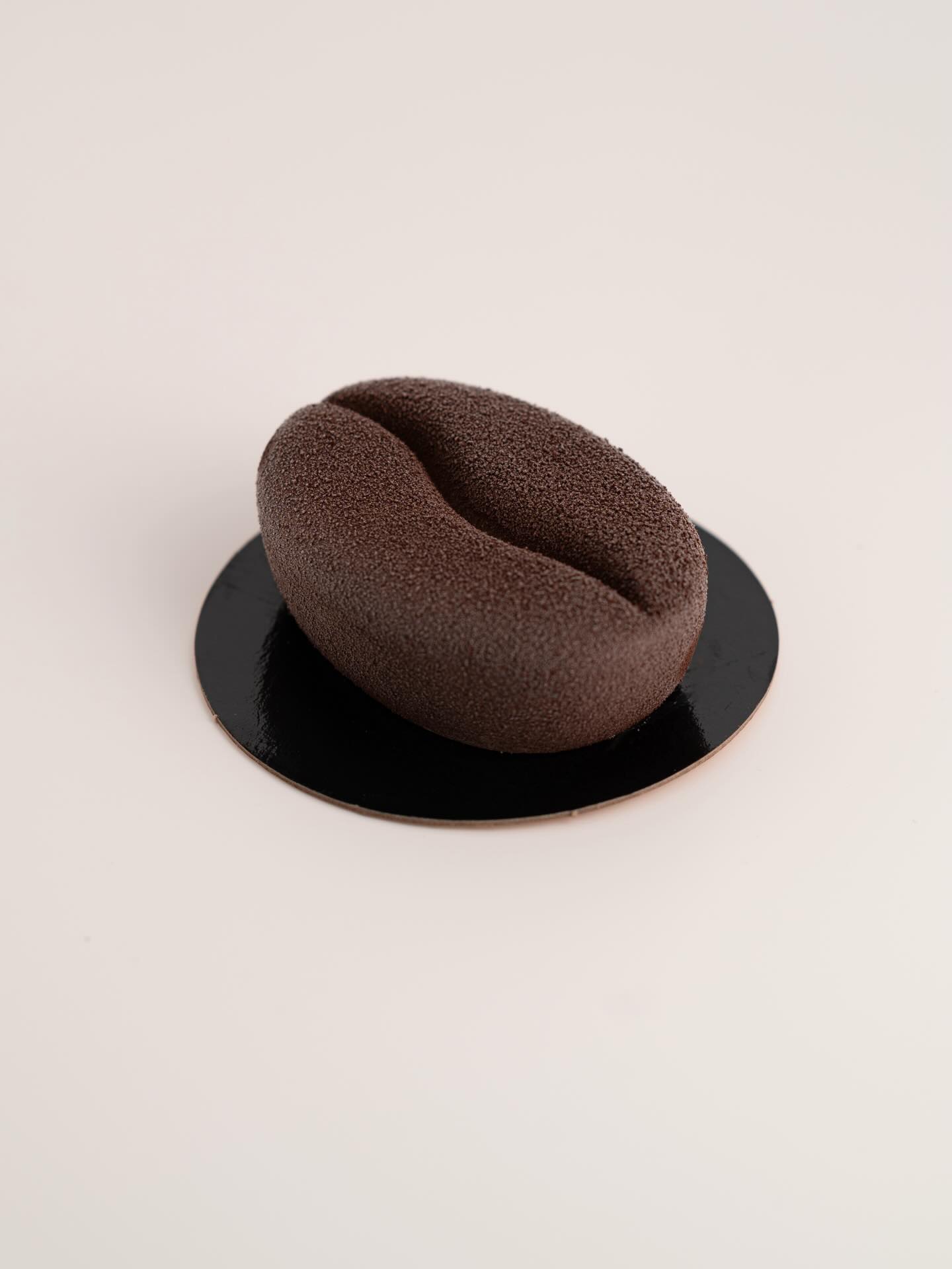 Silicone Baking Mold for 6 Donuts or Bagels