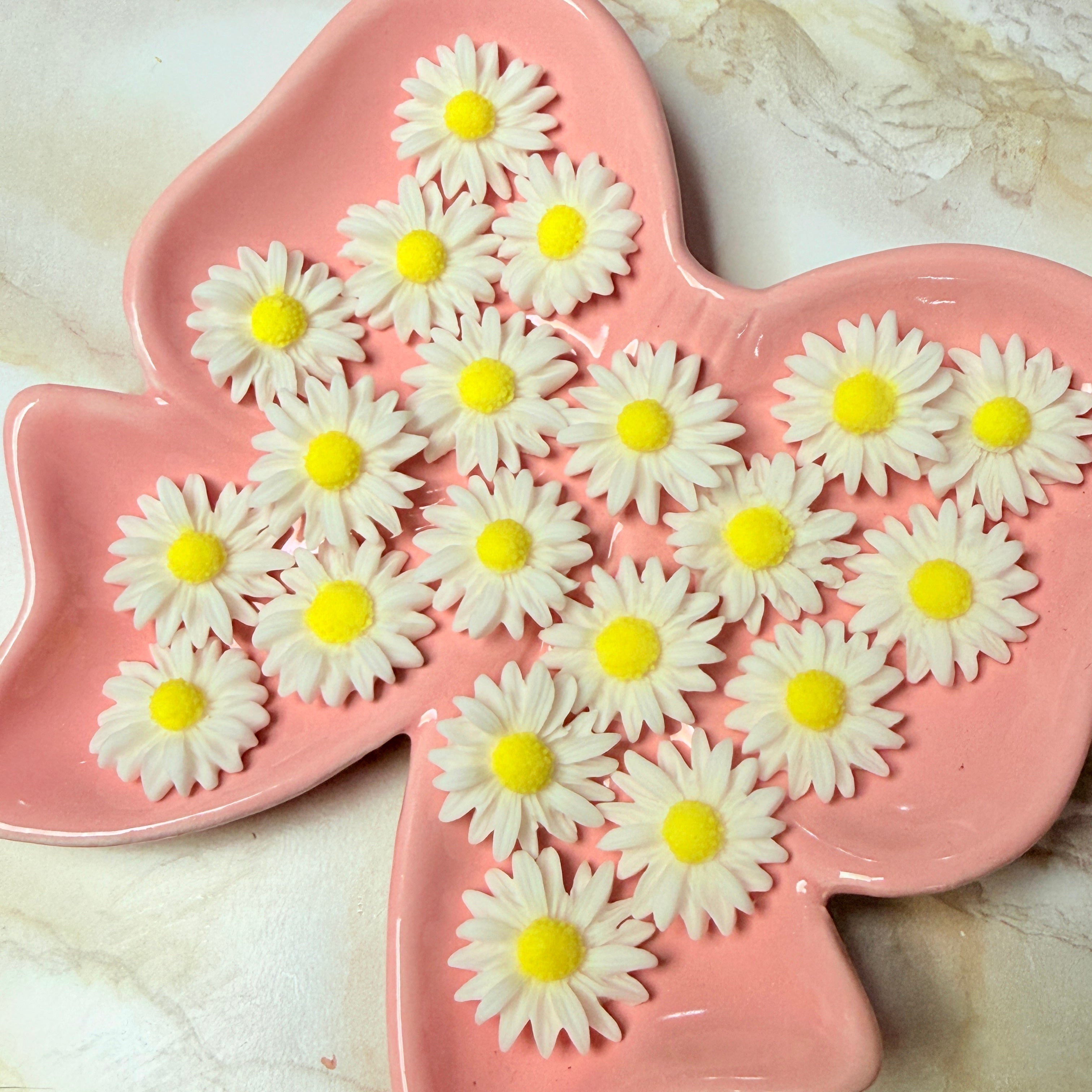 Rose Candies, 16 Pieces