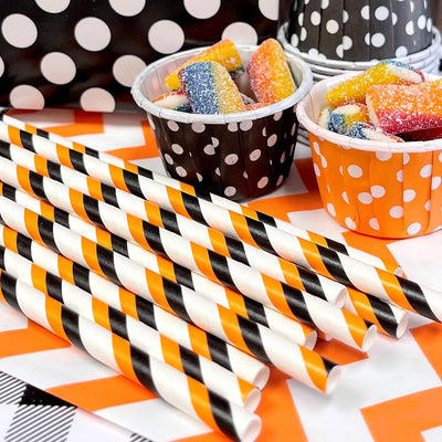 Paper Straws with Gold Dots