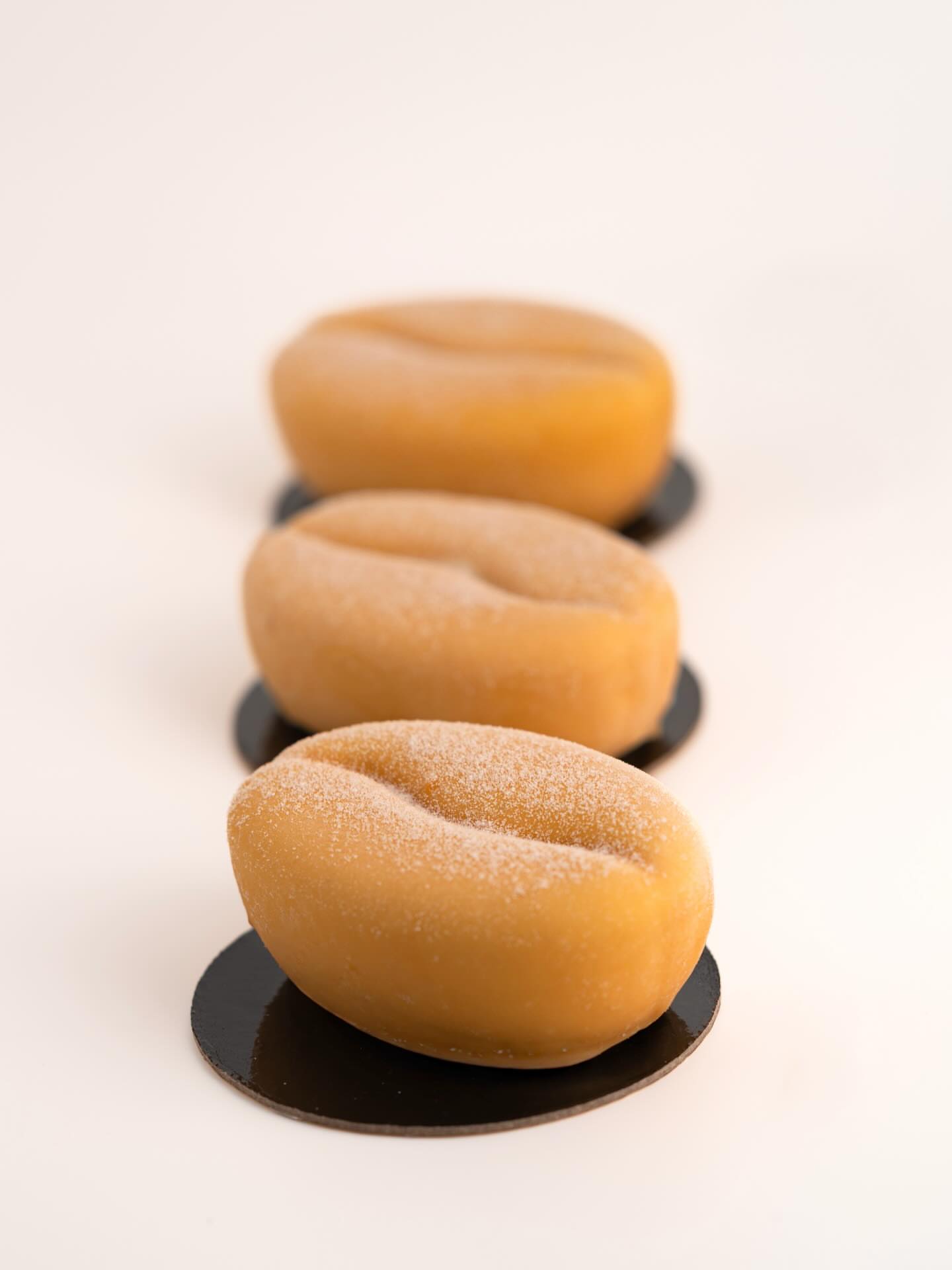 Silicone Baking Mold for 6 Donuts or Bagels